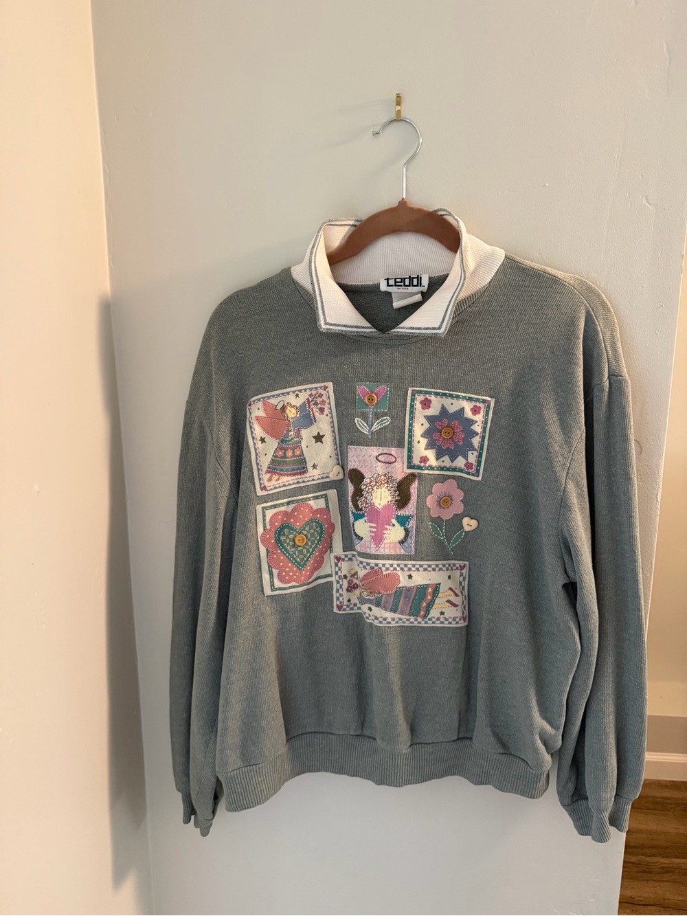 Teddi Gray Crew Neck Sweater with Multicolor Embroidered Patch Motifs